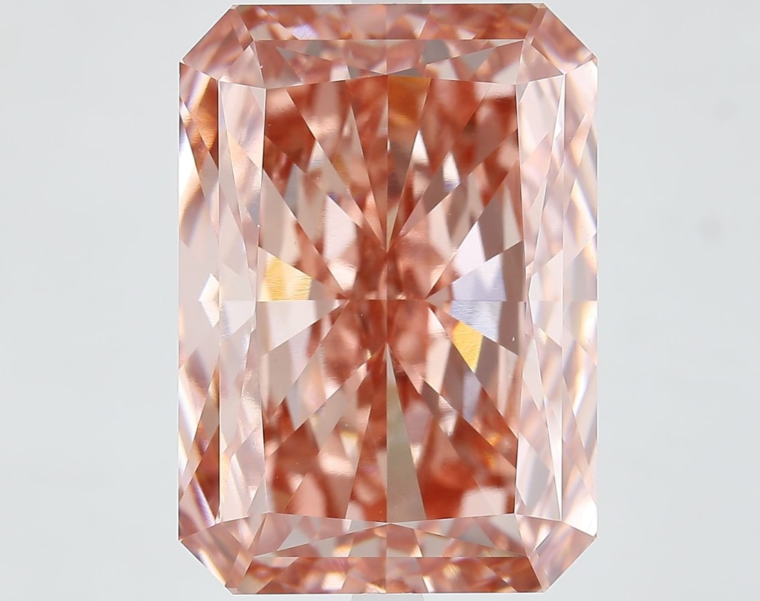 IGI Radiant 18.35ct Fancy Vivid Pink VVS2 - Loose Lab Diamond: IGI Radiant 18.35ct Fancy Vivid Pink VVS2 - Loose Lab Diamond Item Specifics: Source: This Is A Real Diamond Grown In A Lab Not Mined. Carat: 18.35 Cut: - Color: Fancy Vivid Pink Clarity: VVS2 Polish: