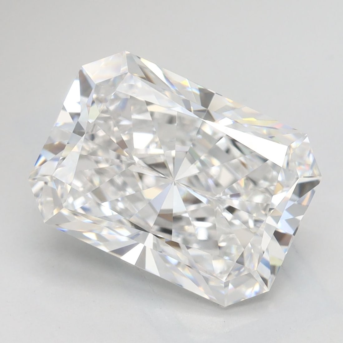 GIA Radiant 4.24ct D VVS1 - Loose Lab Diamond: GIA Radiant 4.24ct D VVS1 - Loose Lab Diamond Item Specifics: Source: This Is A Real Diamond Grown In A Lab Not Mined. Carat: 4.24 Cut: - Color: D Clarity: VVS1 Polish: EX Symmetry: EX Measurements: 1