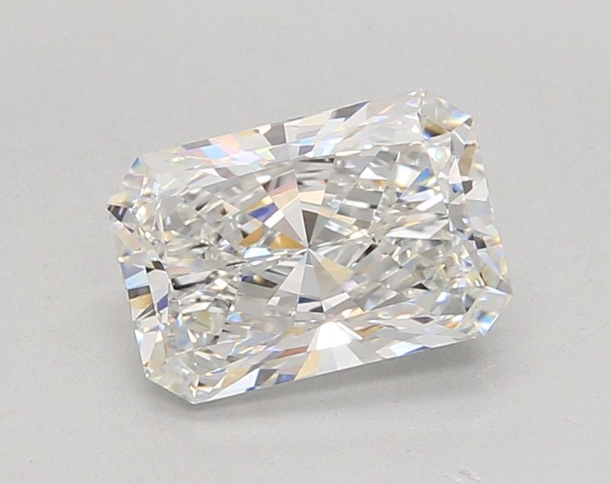 IGI Radiant 2.05ct E VVS1 - Loose Lab Diamond: IGI Radiant 2.05ct E VVS1 - Loose Lab Diamond Item Specifics: Source: This Is A Real Diamond Grown In A Lab Not Mined. Carat: 2.05 Cut: - Color: E Clarity: VVS1 Polish: EX Symmetry: EX Measurements: 9