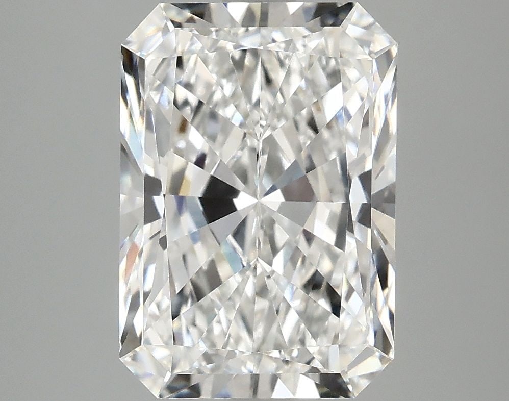 IGI Radiant 4.06ct E VVS2 - Loose Lab Diamond: IGI Radiant 4.06ct E VVS2 - Loose Lab Diamond Item Specifics: Source: This Is A Real Diamond Grown In A Lab Not Mined. Carat: 4.06 Cut: - Color: E Clarity: VVS2 Polish: EX Symmetry: EX Measurements: 1