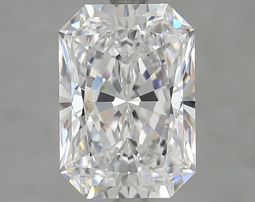 GIA Radiant 3.22ct D VVS2 - Loose Lab Diamond: GIA Radiant 3.22ct D VVS2 - Loose Lab Diamond Item Specifics: Source: This Is A Real Diamond Grown In A Lab Not Mined. Carat: 3.22 Cut: - Color: D Clarity: VVS2 Polish: EX Symmetry: EX Measurements: 1