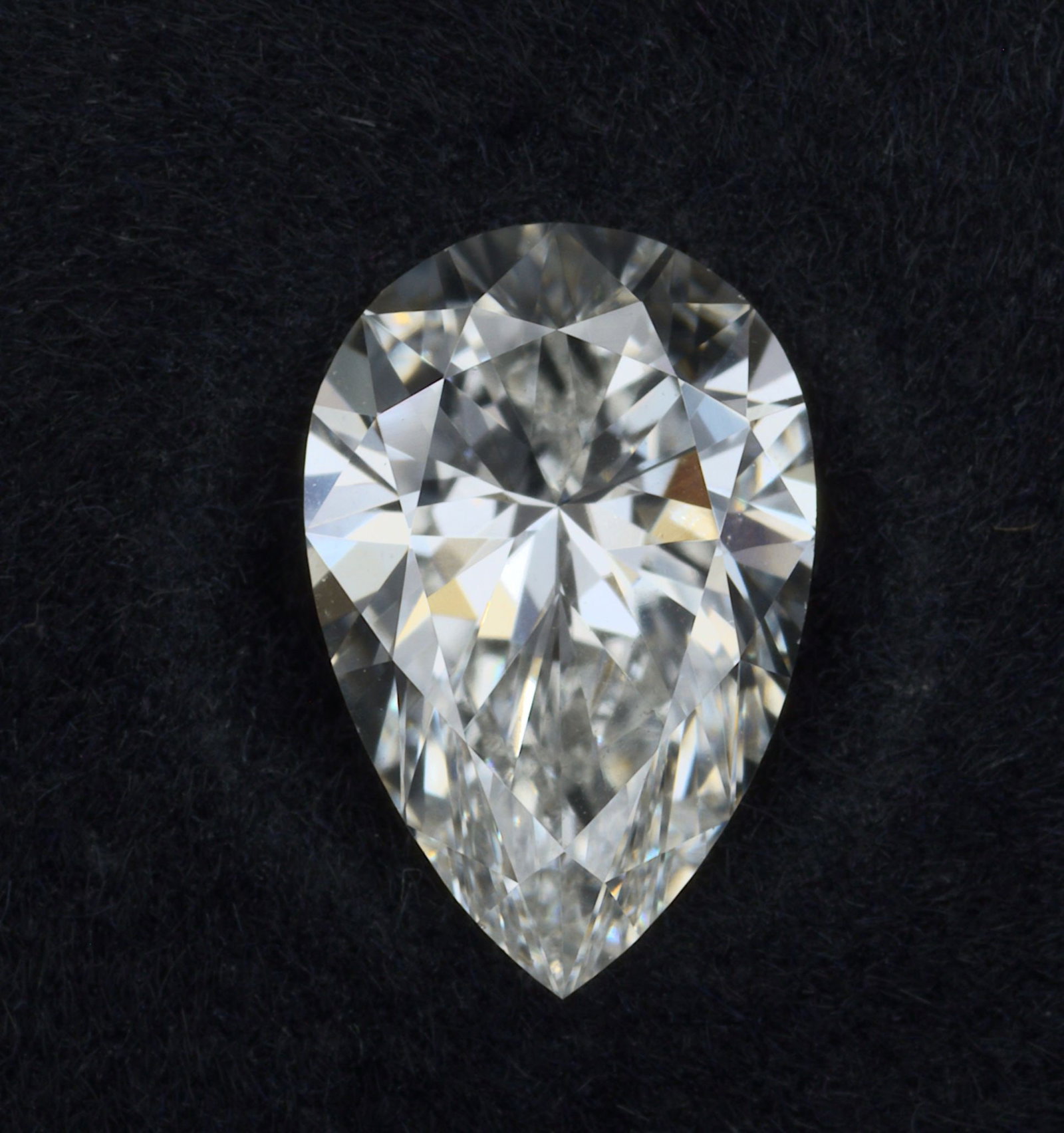 IGI Pear 0.6ct H VVS2 - Loose Lab Diamond: IGI Pear 0.6ct H VVS2 - Loose Lab Diamond Item Specifics: Source: This Is A Real Diamond Grown In A Lab Not Mined. Carat: 0.6 Cut: - Color: H Clarity: VVS2 Polish: EX Symmetry: EX Measurements: 7.21L 