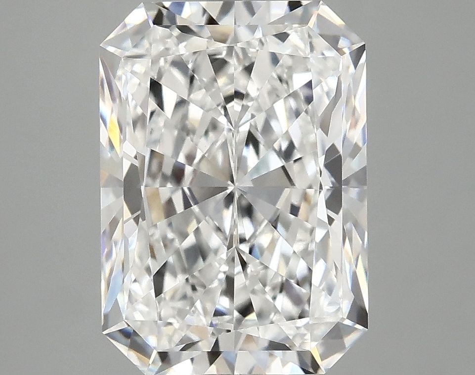 IGI Radiant 4.1ct E VVS2 - Loose Lab Diamond: IGI Radiant 4.1ct E VVS2 - Loose Lab Diamond Item Specifics: Source: This Is A Real Diamond Grown In A Lab Not Mined. Carat: 4.1 Cut: - Color: E Clarity: VVS2 Polish: EX Symmetry: EX Measurements: