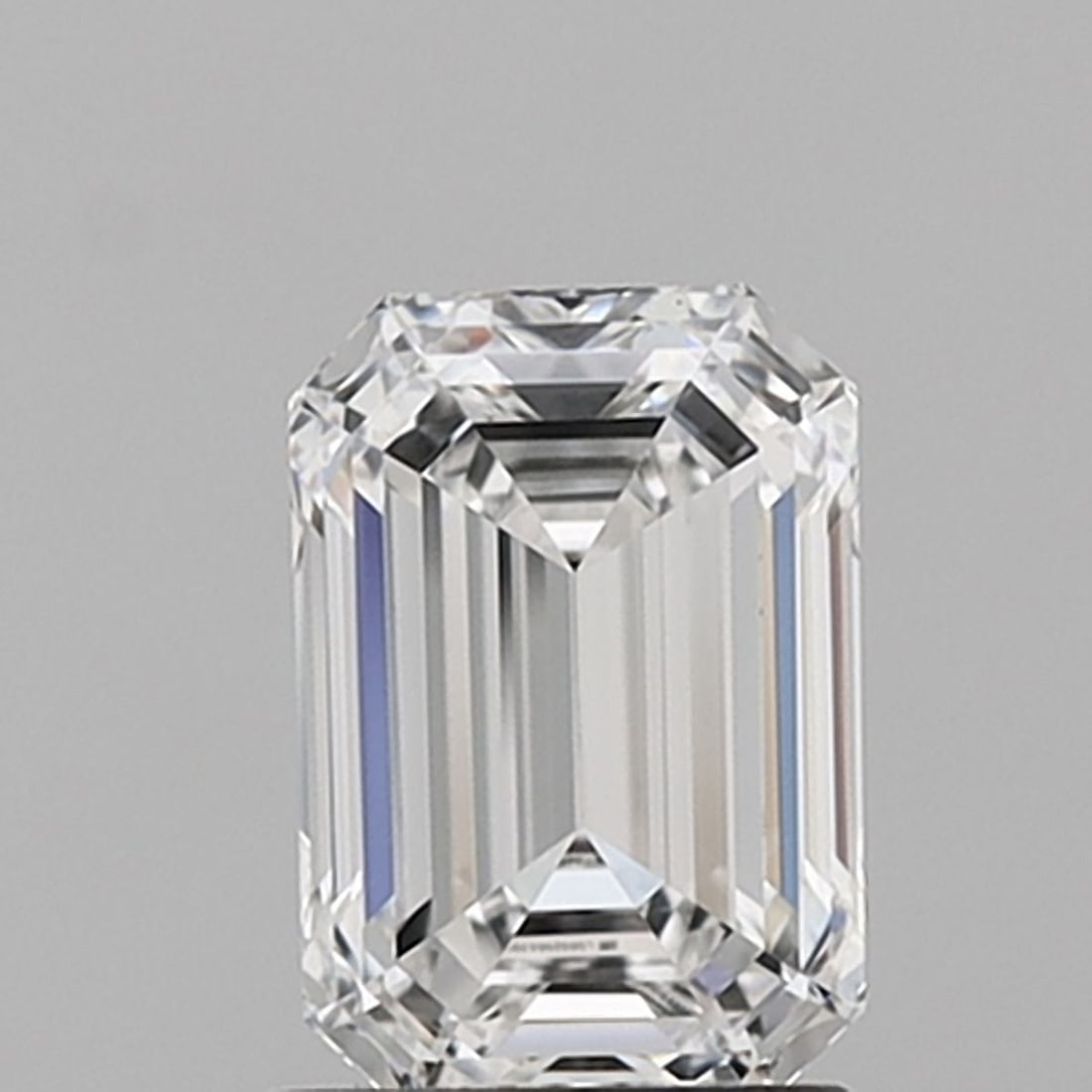 IGI Emerald 1.49ct E VVS1 - Loose Lab Diamond: IGI Emerald 1.49ct E VVS1 - Loose Lab Diamond Item Specifics: Source: This Is A Real Diamond Grown In A Lab Not Mined. Carat: 1.49 Cut: - Color: E Clarity: VVS1 Polish: EX Symmetry: EX Measurements: 7