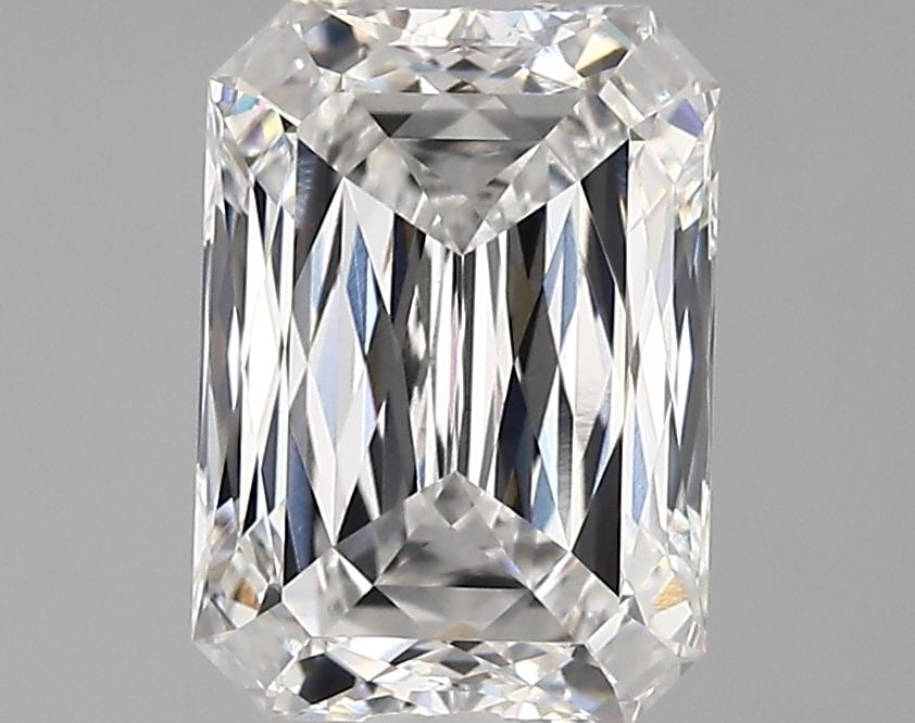 IGI Radiant 2.74ct E VVS2 - Loose Lab Diamond: IGI Radiant 2.74ct E VVS2 - Loose Lab Diamond Item Specifics: Source: This Is A Real Diamond Grown In A Lab Not Mined. Carat: 2.74 Cut: - Color: E Clarity: VVS2 Polish: EX Symmetry: EX Measurements: 9