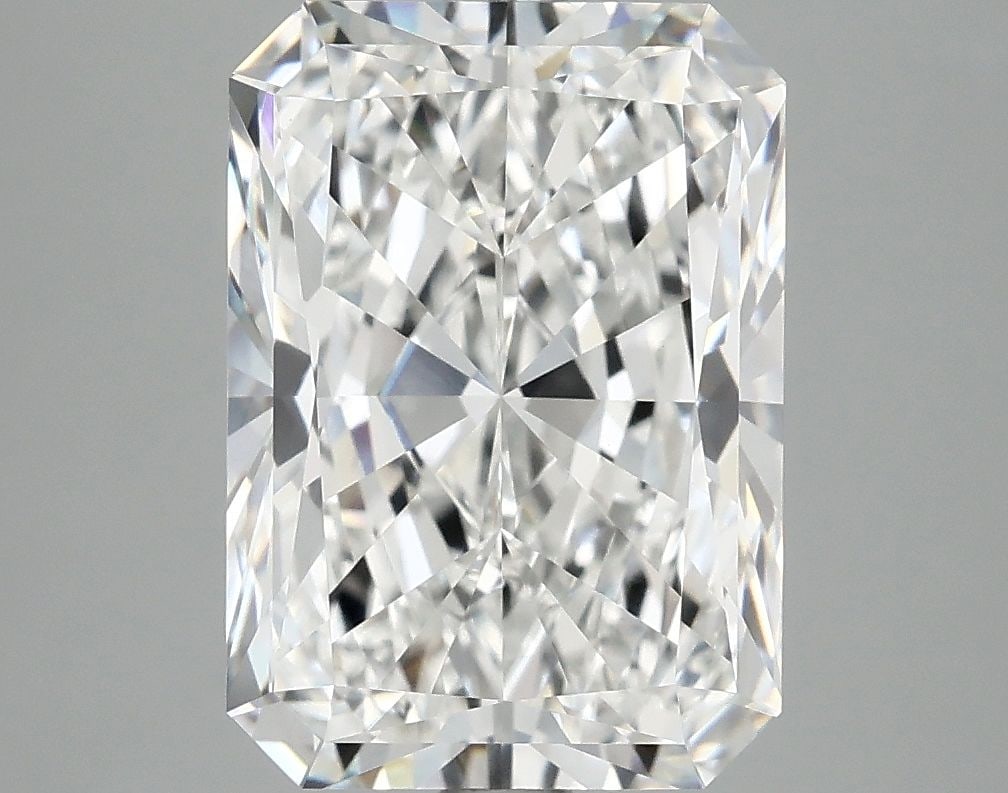IGI Radiant 4.96ct E VVS2 - Loose Lab Diamond: IGI Radiant 4.96ct E VVS2 - Loose Lab Diamond Item Specifics: Source: This Is A Real Diamond Grown In A Lab Not Mined. Carat: 4.96 Cut: - Color: E Clarity: VVS2 Polish: EX Symmetry: EX Measurements: 1