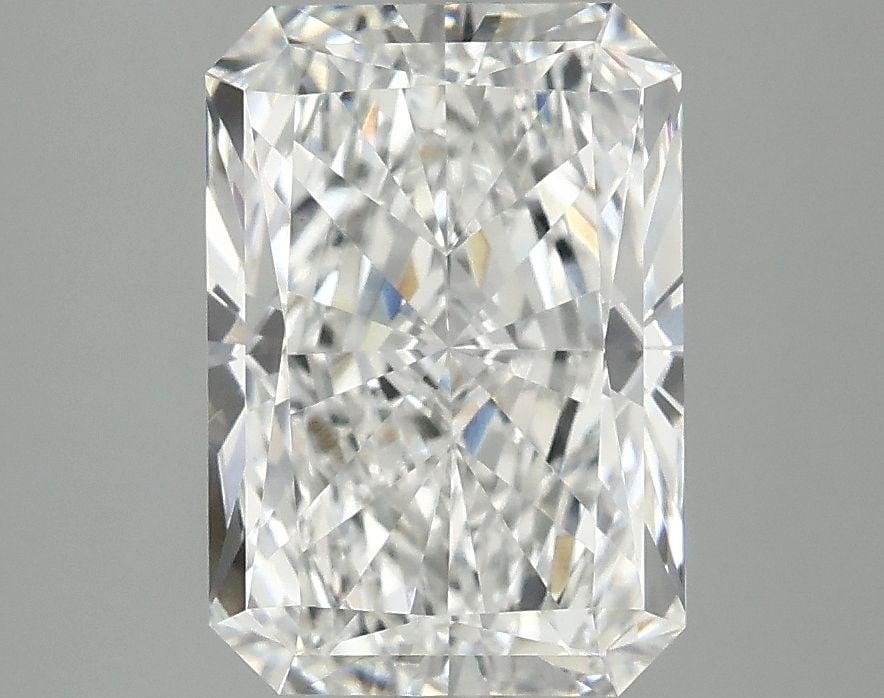 IGI Radiant 2.86ct E VVS2 - Loose Lab Diamond: IGI Radiant 2.86ct E VVS2 - Loose Lab Diamond Item Specifics: Source: This Is A Real Diamond Grown In A Lab Not Mined. Carat: 2.86 Cut: - Color: E Clarity: VVS2 Polish: EX Symmetry: EX Measurements: 1