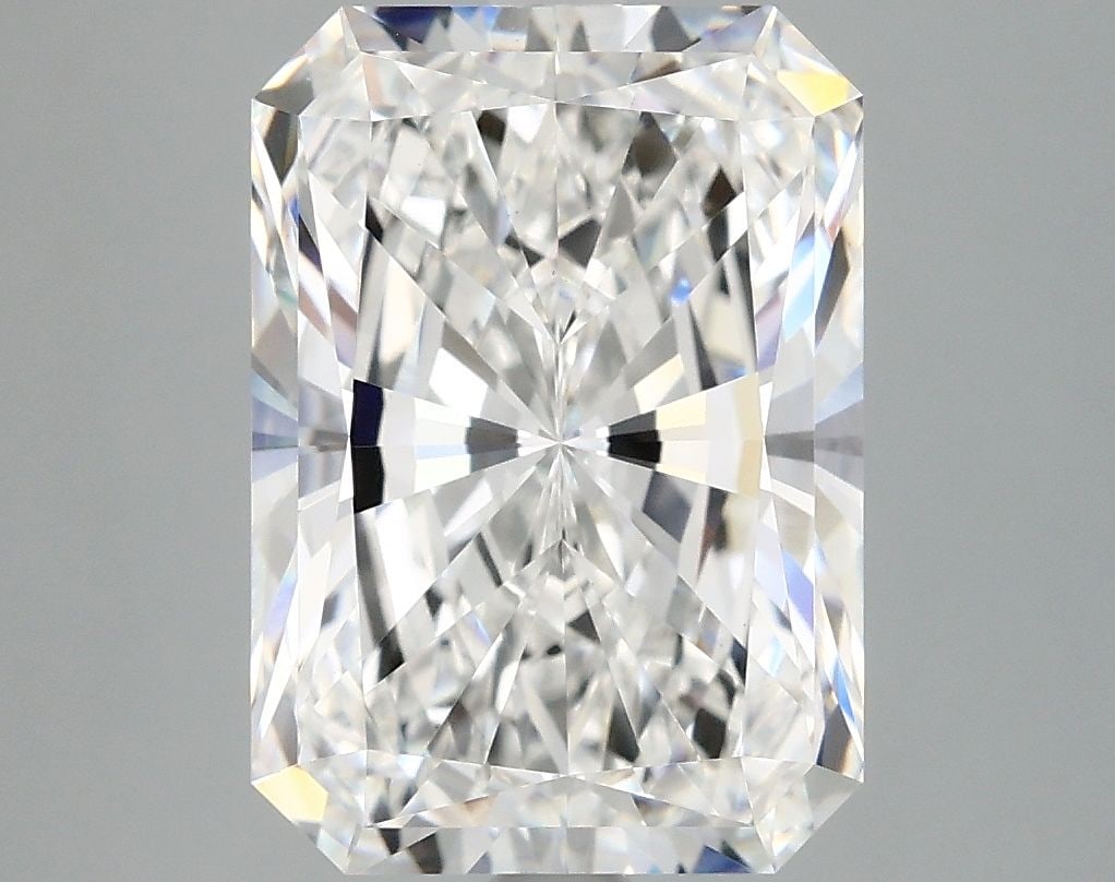 IGI Radiant 4.99ct E VVS2 - Loose Lab Diamond: IGI Radiant 4.99ct E VVS2 - Loose Lab Diamond Item Specifics: Source: This Is A Real Diamond Grown In A Lab Not Mined. Carat: 4.99 Cut: - Color: E Clarity: VVS2 Polish: EX Symmetry: EX Measurements: 1