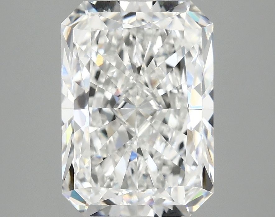 IGI Radiant 3.07ct E VVS2 - Loose Lab Diamond: IGI Radiant 3.07ct E VVS2 - Loose Lab Diamond Item Specifics: Source: This Is A Real Diamond Grown In A Lab Not Mined. Carat: 3.07 Cut: - Color: E Clarity: VVS2 Polish: EX Symmetry: EX Measurements: 1