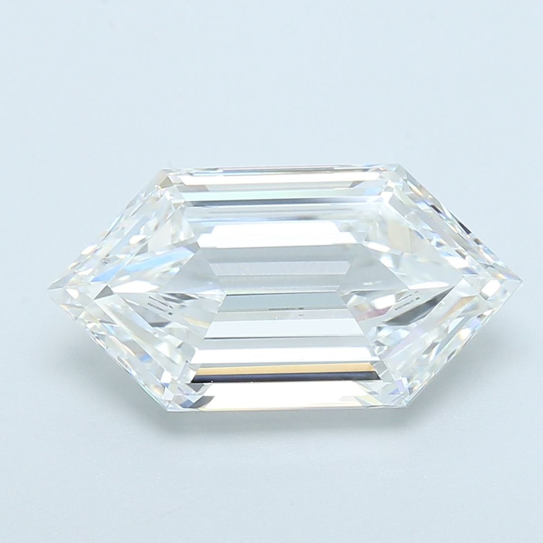 IGI Hexagonal 7.02ct F VVS2 - Loose Lab Diamond: IGI Hexagonal 7.02ct F VVS2 - Loose Lab Diamond Item Specifics: Source: This Is A Real Diamond Grown In A Lab Not Mined. Carat: 7.02 Cut: - Color: F Clarity: VVS2 Polish: EX Symmetry: EX Measurements: