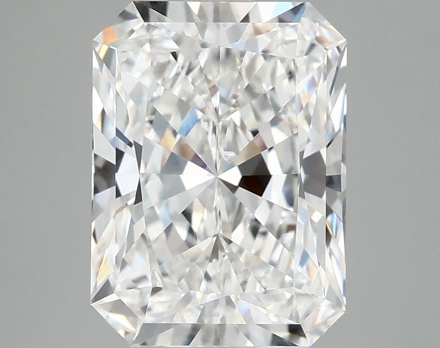 IGI Radiant 3.92ct D VVS2 - Loose Lab Diamond: IGI Radiant 3.92ct D VVS2 - Loose Lab Diamond Item Specifics: Source: This Is A Real Diamond Grown In A Lab Not Mined. Carat: 3.92 Cut: - Color: D Clarity: VVS2 Polish: EX Symmetry: EX Measurements: 1