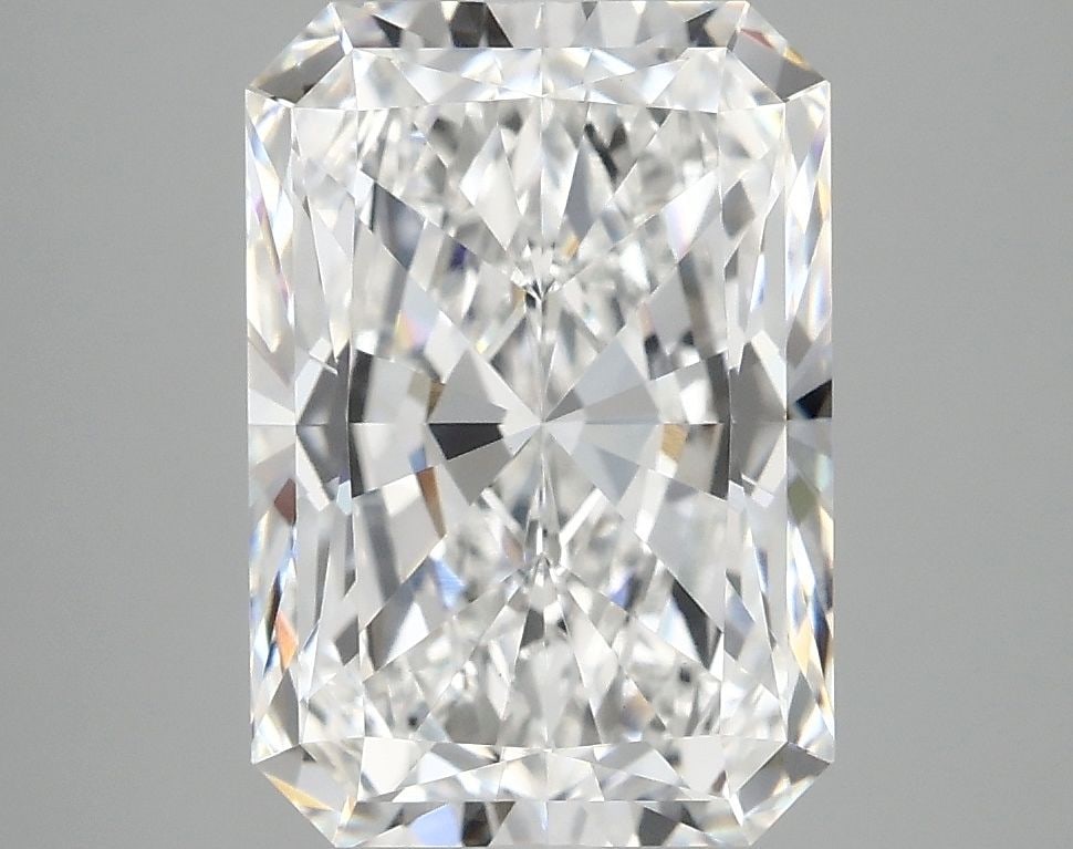 IGI Radiant 4.09ct E VVS2 - Loose Lab Diamond: IGI Radiant 4.09ct E VVS2 - Loose Lab Diamond Item Specifics: Source: This Is A Real Diamond Grown In A Lab Not Mined. Carat: 4.09 Cut: - Color: E Clarity: VVS2 Polish: EX Symmetry: EX Measurements: 1