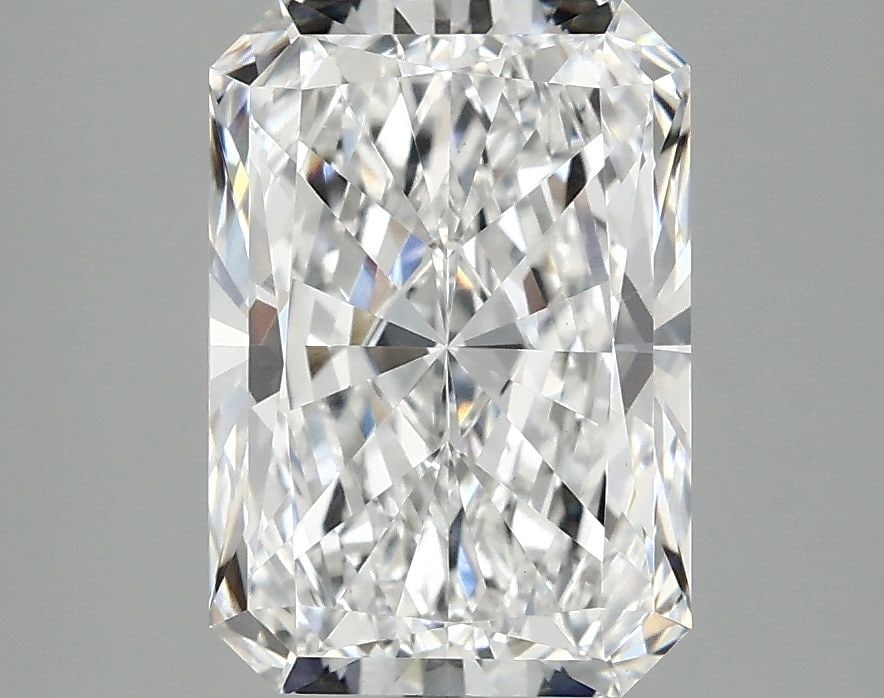 IGI Radiant 3.07ct E VVS2 - Loose Lab Diamond: IGI Radiant 3.07ct E VVS2 - Loose Lab Diamond Item Specifics: Source: This Is A Real Diamond Grown In A Lab Not Mined. Carat: 3.07 Cut: - Color: E Clarity: VVS2 Polish: EX Symmetry: EX Measurements: 1
