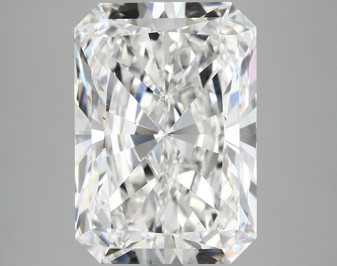 IGI Radiant 7.71ct E VVS2 - Loose Lab Diamond: IGI Radiant 7.71ct E VVS2 - Loose Lab Diamond Item Specifics: Source: This Is A Real Diamond Grown In A Lab Not Mined. Carat: 7.71 Cut: - Color: E Clarity: VVS2 Polish: EX Symmetry: EX Measurements: 1
