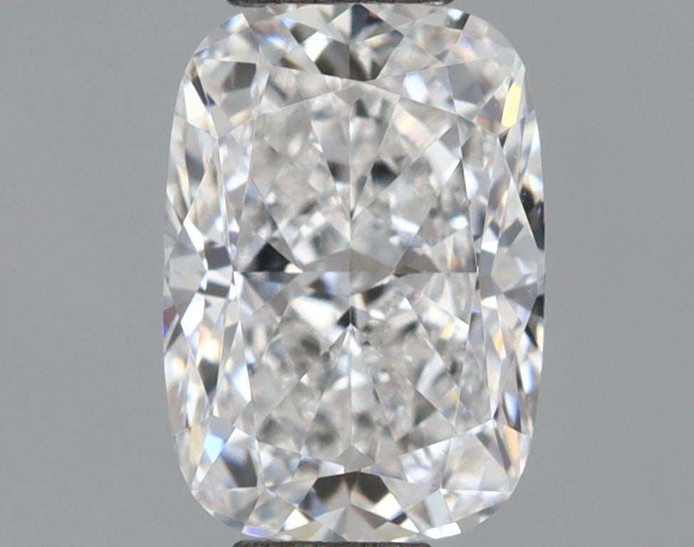 IGI Cushion Brilliant 1.14ct E VVS2 - Loose Lab Diamond: IGI Cushion Brilliant 1.14ct E VVS2 - Loose Lab Diamond Item Specifics: Source: This Is A Real Diamond Grown In A Lab Not Mined. Carat: 1.14 Cut: - Color: E Clarity: VVS2 Polish: EX Symmetry: EX Measu