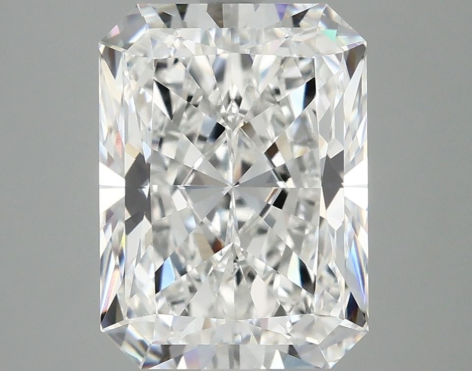 IGI Radiant 4.09ct E VVS2 - Loose Lab Diamond: IGI Radiant 4.09ct E VVS2 - Loose Lab Diamond Item Specifics: Source: This Is A Real Diamond Grown In A Lab Not Mined. Carat: 4.09 Cut: - Color: E Clarity: VVS2 Polish: EX Symmetry: EX Measurements: 1