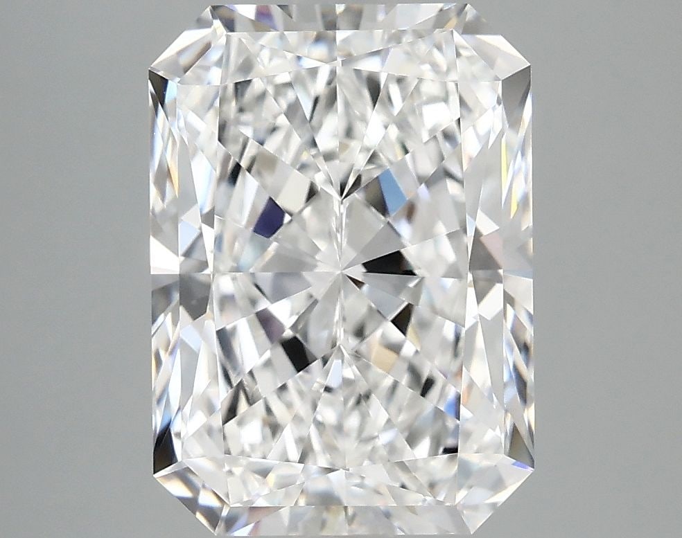 IGI Radiant 4.14ct D VVS2 - Loose Lab Diamond: IGI Radiant 4.14ct D VVS2 - Loose Lab Diamond Item Specifics: Source: This Is A Real Diamond Grown In A Lab Not Mined. Carat: 4.14 Cut: - Color: D Clarity: VVS2 Polish: EX Symmetry: EX Measurements: 1