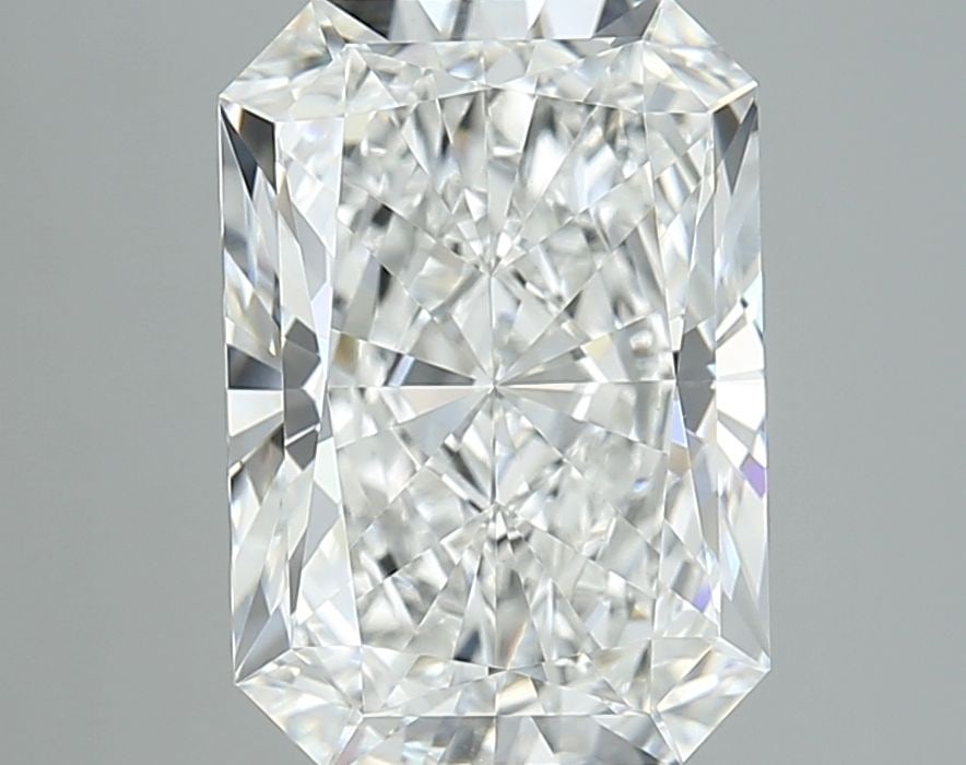 IGI Radiant 3.08ct E VVS2 - Loose Lab Diamond: IGI Radiant 3.08ct E VVS2 - Loose Lab Diamond Item Specifics: Source: This Is A Real Diamond Grown In A Lab Not Mined. Carat: 3.08 Cut: - Color: E Clarity: VVS2 Polish: EX Symmetry: EX Measurements: 1