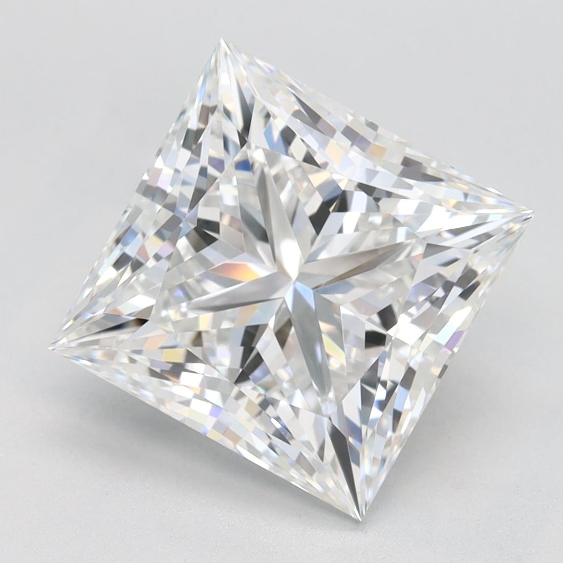 GIA Princess 4.05ct E VVS1 - Loose Lab Diamond: GIA Princess 4.05ct E VVS1 - Loose Lab Diamond Item Specifics: Source: This Is A Real Diamond Grown In A Lab Not Mined. Carat: 4.05 Cut: - Color: E Clarity: VVS1 Polish: EX Symmetry: EX Measurements: 