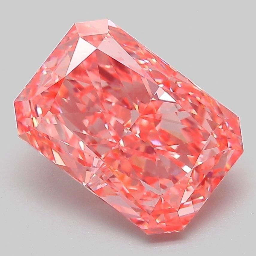 IGI Radiant 3.08ct Fancy Vivid Pink VVS2 - Loose Lab Diamond: IGI Radiant 3.08ct Fancy Vivid Pink VVS2 - Loose Lab Diamond Item Specifics: Source: This Is A Real Diamond Grown In A Lab Not Mined. Carat: 3.08 Cut: - Color: Fancy Vivid Pink Clarity: VVS2 Polish: E