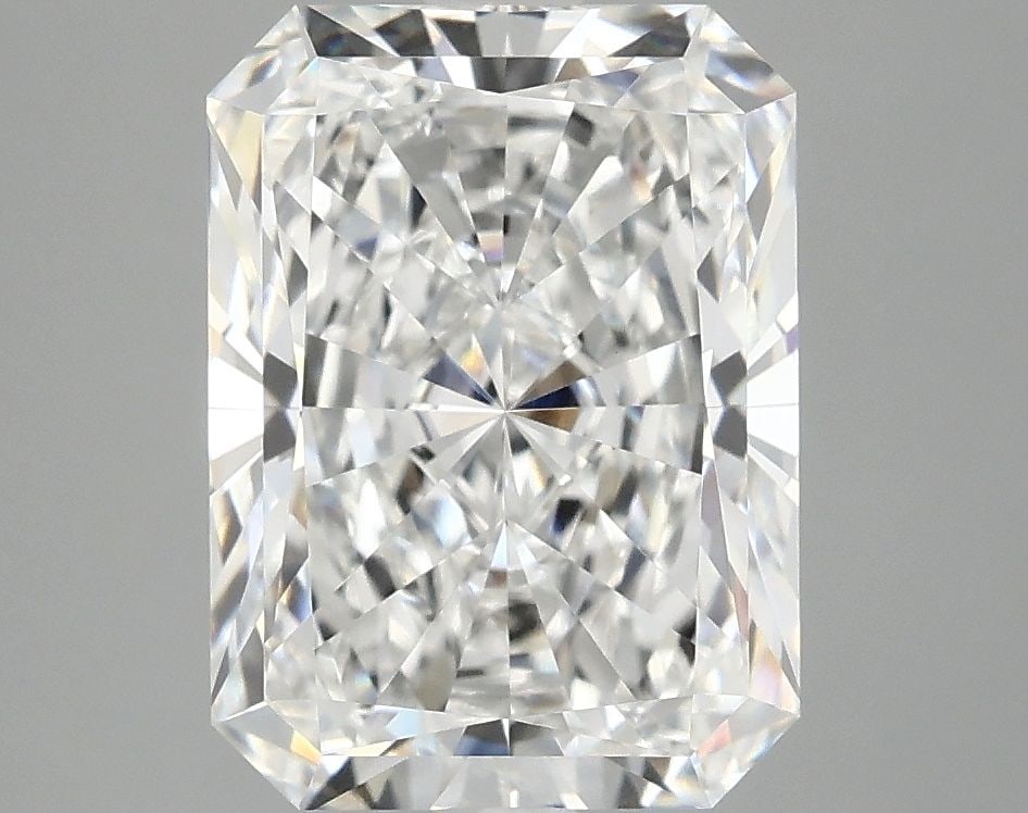 IGI Radiant 4.03ct E VVS2 - Loose Lab Diamond: IGI Radiant 4.03ct E VVS2 - Loose Lab Diamond Item Specifics: Source: This Is A Real Diamond Grown In A Lab Not Mined. Carat: 4.03 Cut: - Color: E Clarity: VVS2 Polish: EX Symmetry: EX Measurements: 1