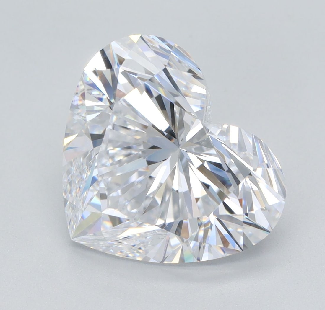 IGI Heart 4.28ct D VVS1 - Loose Lab Diamond: IGI Heart 4.28ct D VVS1 - Loose Lab Diamond Item Specifics: Source: This Is A Real Diamond Grown In A Lab Not Mined. Carat: 4.28 Cut: - Color: D Clarity: VVS1 Polish: EX Symmetry: EX Measurements: 9.5