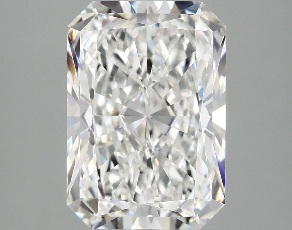 IGI Radiant 4.16ct E VVS2 - Loose Lab Diamond: IGI Radiant 4.16ct E VVS2 - Loose Lab Diamond Item Specifics: Source: This Is A Real Diamond Grown In A Lab Not Mined. Carat: 4.16 Cut: - Color: E Clarity: VVS2 Polish: EX Symmetry: EX Measurements: 1