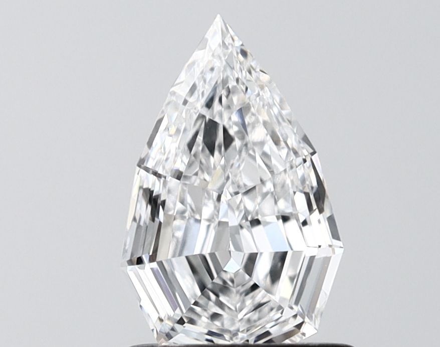 IGI Pear 0.93ct D VVS2 - Loose Lab Diamond: IGI Pear 0.93ct D VVS2 - Loose Lab Diamond Item Specifics: Source: This Is A Real Diamond Grown In A Lab Not Mined. Carat: 0.93 Cut: - Color: D Clarity: VVS2 Polish: EX Symmetry: VG Measurements: 8.97