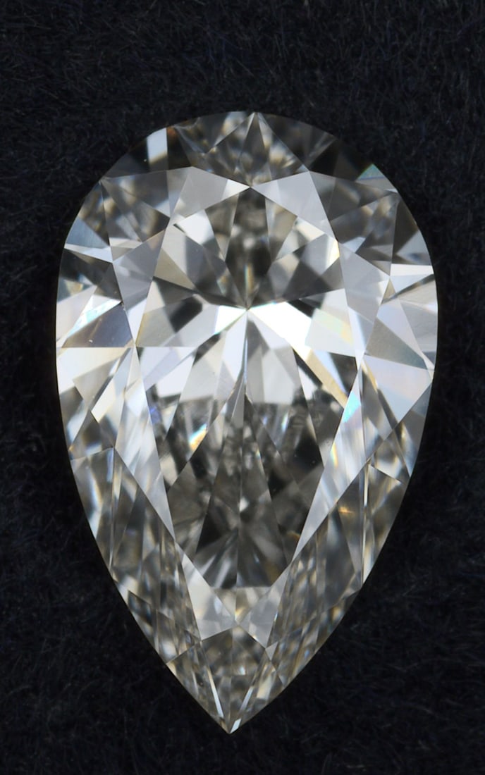 IGI Pear 0.66ct J VVS2 - Loose Lab Diamond: IGI Pear 0.66ct J VVS2 - Loose Lab Diamond Item Specifics: Source: This Is A Real Diamond Grown In A Lab Not Mined. Carat: 0.66 Cut: - Color: J Clarity: VVS2 Polish: VG Symmetry: GD Measurements: 7.87