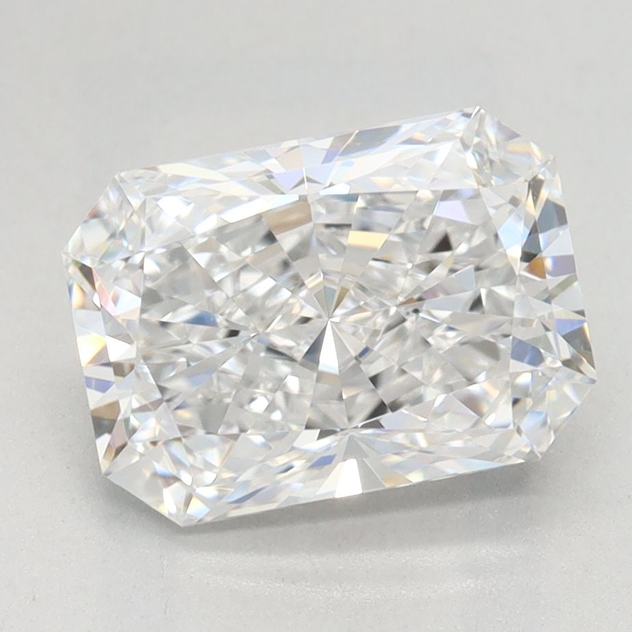GIA Radiant 2.05ct D VVS2 - Loose Lab Diamond: GIA Radiant 2.05ct D VVS2 - Loose Lab Diamond Item Specifics: Source: This Is A Real Diamond Grown In A Lab Not Mined. Carat: 2.05 Cut: - Color: D Clarity: VVS2 Polish: EX Symmetry: EX Measurements: 8