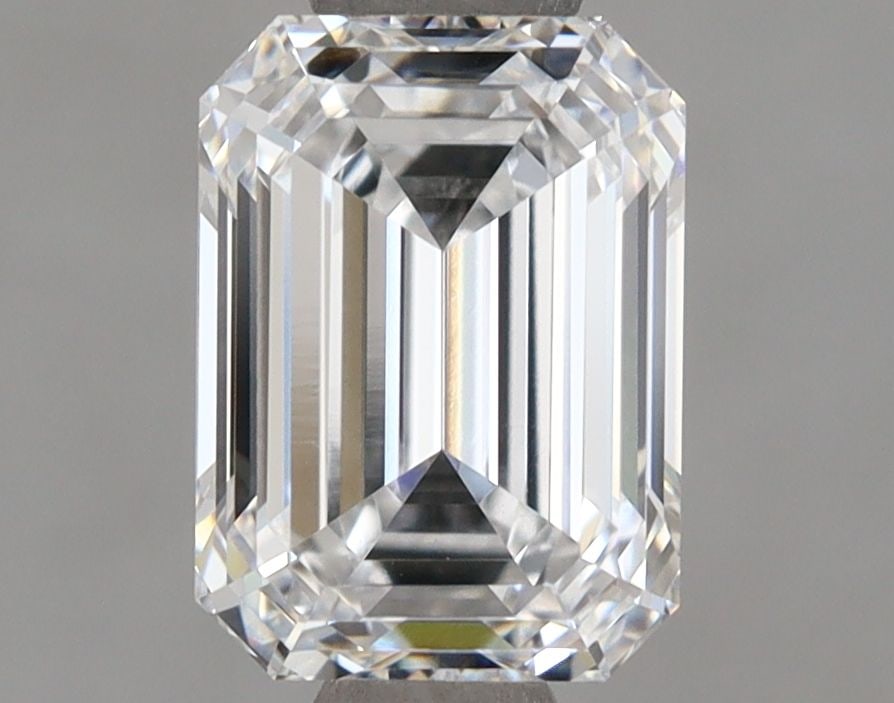 IGI Emerald 1.52ct D VVS1 - Loose Lab Diamond: IGI Emerald 1.52ct D VVS1 - Loose Lab Diamond Item Specifics: Source: This Is A Real Diamond Grown In A Lab Not Mined. Carat: 1.52 Cut: - Color: D Clarity: VVS1 Polish: EX Symmetry: EX Measurements: 7