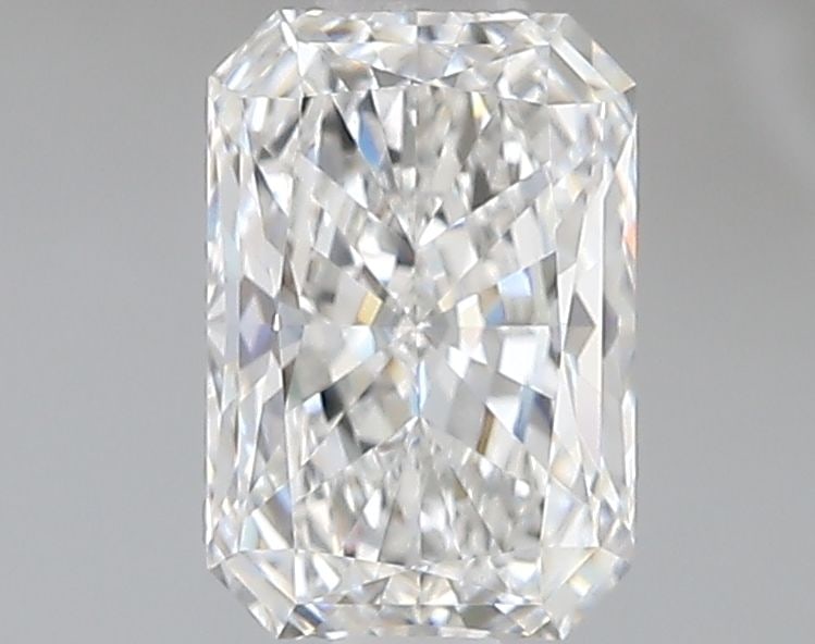 IGI Radiant 1.51ct E VVS2 - Loose Lab Diamond: IGI Radiant 1.51ct E VVS2 - Loose Lab Diamond Item Specifics: Source: This Is A Real Diamond Grown In A Lab Not Mined. Carat: 1.51 Cut: - Color: E Clarity: VVS2 Polish: EX Symmetry: EX Measurements: 8