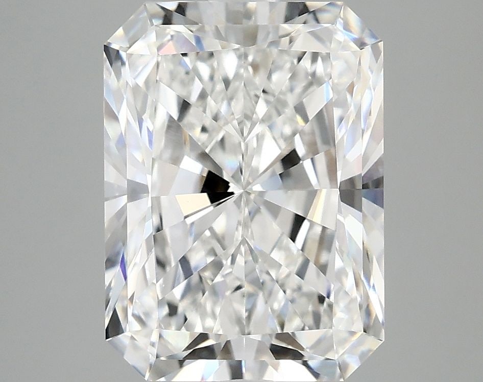 IGI Radiant 4.06ct E VVS2 - Loose Lab Diamond: IGI Radiant 4.06ct E VVS2 - Loose Lab Diamond Item Specifics: Source: This Is A Real Diamond Grown In A Lab Not Mined. Carat: 4.06 Cut: - Color: E Clarity: VVS2 Polish: EX Symmetry: EX Measurements: 1