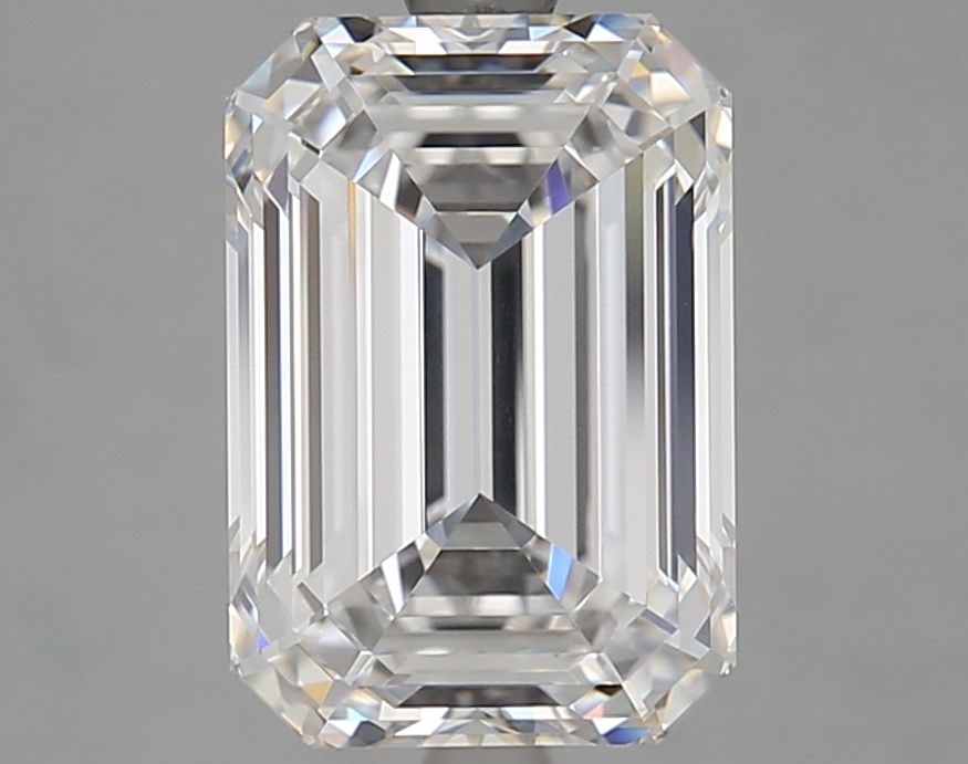 GIA Emerald 4.0ct D VVS1 - Loose Lab Diamond: GIA Emerald 4.0ct D VVS1 - Loose Lab Diamond Item Specifics: Source: This Is A Real Diamond Grown In A Lab Not Mined. Carat: 4.0 Cut: - Color: D Clarity: VVS1 Polish: EX Symmetry: EX Measurements: 10.