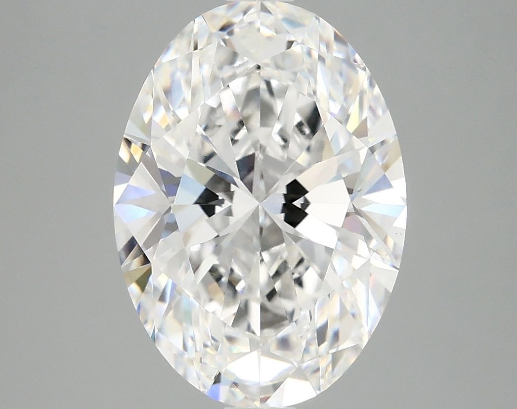IGI Oval 4.04ct E VVS2 - Loose Lab Diamond: IGI Oval 4.04ct E VVS2 - Loose Lab Diamond Item Specifics: Source: This Is A Real Diamond Grown In A Lab Not Mined. Carat: 4.04 Cut: - Color: E Clarity: VVS2 Polish: EX Symmetry: EX Measurements: 12.6