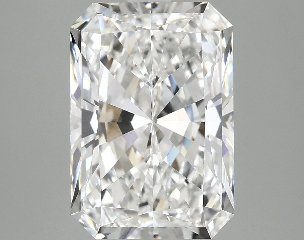 IGI Radiant 4.18ct D VVS2 - Loose Lab Diamond: IGI Radiant 4.18ct D VVS2 - Loose Lab Diamond Item Specifics: Source: This Is A Real Diamond Grown In A Lab Not Mined. Carat: 4.18 Cut: - Color: D Clarity: VVS2 Polish: EX Symmetry: EX Measurements: 1