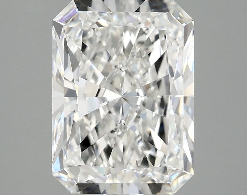 IGI Radiant 3.07ct F VVS2 - Loose Lab Diamond: IGI Radiant 3.07ct F VVS2 - Loose Lab Diamond Item Specifics: Source: This Is A Real Diamond Grown In A Lab Not Mined. Carat: 3.07 Cut: - Color: F Clarity: VVS2 Polish: EX Symmetry: EX Measurements: 9