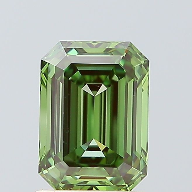IGI Emerald 1.54ct Fancy Vivid Green VVS2 - Loose Lab Diamond: IGI Emerald 1.54ct Fancy Vivid Green VVS2 - Loose Lab Diamond Item Specifics: Source: This Is A Real Diamond Grown In A Lab Not Mined. Carat: 1.54 Cut: - Color: Fancy Vivid Green Clarity: VVS2