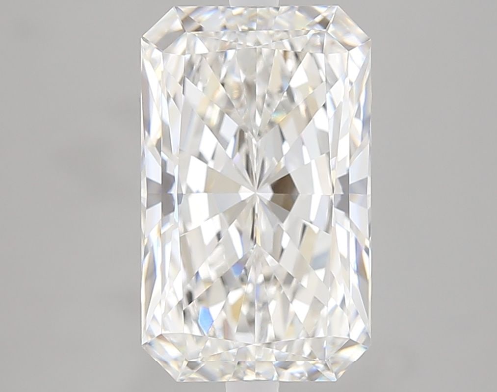 IGI Radiant 4.06ct E IF - Loose Lab Diamond: IGI Radiant 4.06ct E IF - Loose Lab Diamond Item Specifics: Source: This Is A Real Diamond Grown In A Lab Not Mined. Carat: 4.06 Cut: - Color: E Clarity: IF Polish: EX Symmetry: EX Measurements: 12.33