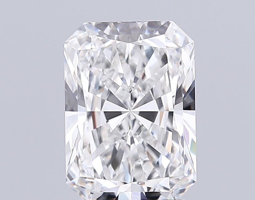 IGI Radiant 3.09ct E VVS2 - Loose Lab Diamond: IGI Radiant 3.09ct E VVS2 - Loose Lab Diamond Item Specifics: Source: This Is A Real Diamond Grown In A Lab Not Mined. Carat: 3.09 Cut: - Color: E Clarity: VVS2 Polish: EX Symmetry: EX Measurements: 1
