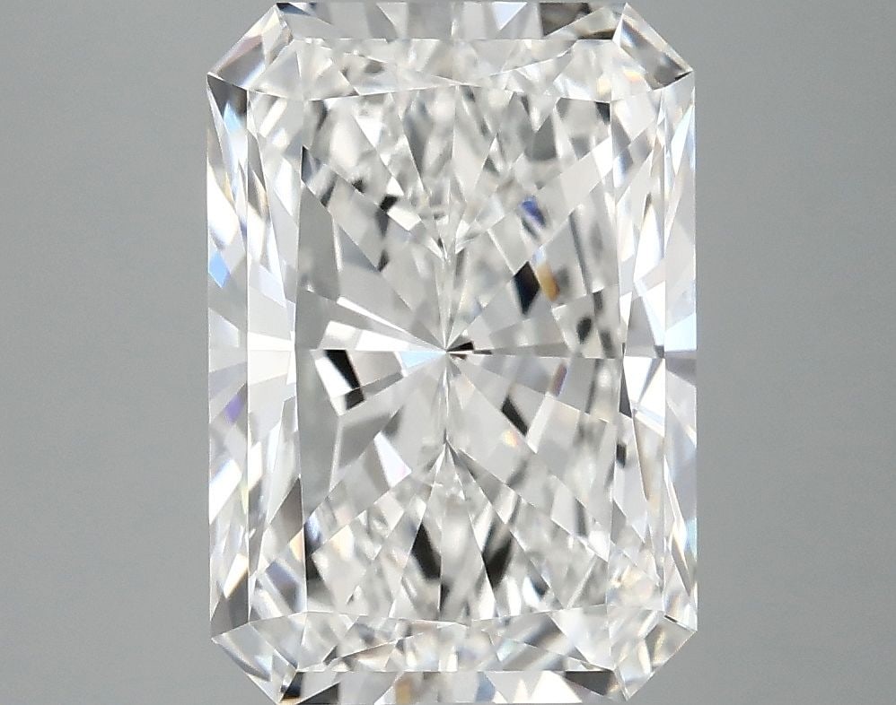IGI Radiant 4.19ct F VVS2 - Loose Lab Diamond: IGI Radiant 4.19ct F VVS2 - Loose Lab Diamond Item Specifics: Source: This Is A Real Diamond Grown In A Lab Not Mined. Carat: 4.19 Cut: - Color: F Clarity: VVS2 Polish: EX Symmetry: EX Measurements: 1