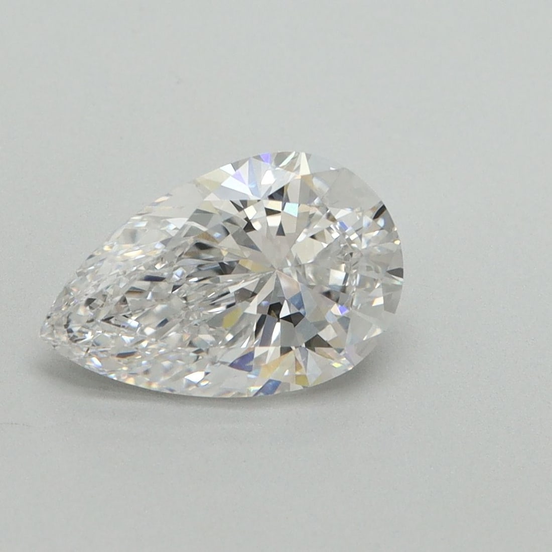 IGI Pear 1.54ct D VVS2 - Loose Lab Diamond: IGI Pear 1.54ct D VVS2 - Loose Lab Diamond Item Specifics: Source: This Is A Real Diamond Grown In A Lab Not Mined. Carat: 1.54 Cut: - Color: D Clarity: VVS2 Polish: EX Symmetry: EX Measurements: 10.1