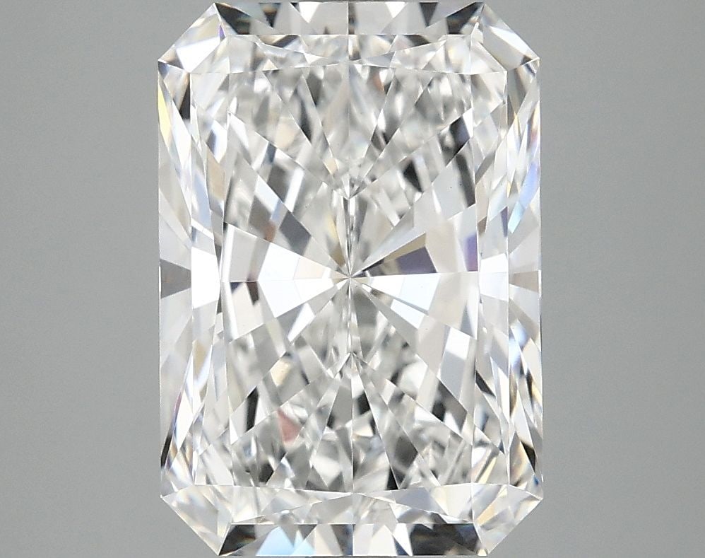 IGI Radiant 4.17ct E VVS2 - Loose Lab Diamond: IGI Radiant 4.17ct E VVS2 - Loose Lab Diamond Item Specifics: Source: This Is A Real Diamond Grown In A Lab Not Mined. Carat: 4.17 Cut: - Color: E Clarity: VVS2 Polish: EX Symmetry: EX Measurements: 1