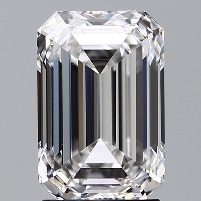 IGI Emerald 2.58ct E VVS2 - Loose Lab Diamond: IGI Emerald 2.58ct E VVS2 - Loose Lab Diamond Item Specifics: Source: This Is A Real Diamond Grown In A Lab Not Mined. Carat: 2.58 Cut: - Color: E Clarity: VVS2 Polish: EX Symmetry: EX Measurements: