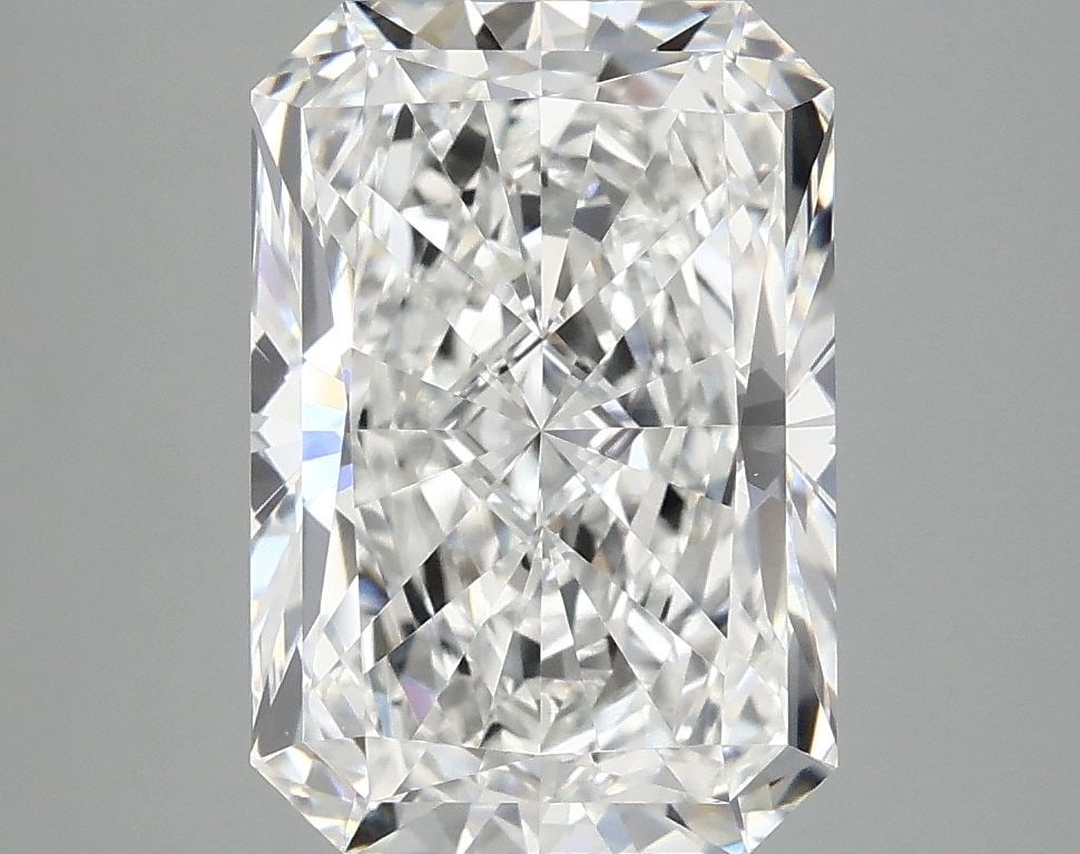 IGI Radiant 4.02ct E VVS2 - Loose Lab Diamond: IGI Radiant 4.02ct E VVS2 - Loose Lab Diamond Item Specifics: Source: This Is A Real Diamond Grown In A Lab Not Mined. Carat: 4.02 Cut: - Color: E Clarity: VVS2 Polish: EX Symmetry: EX Measurements: 1