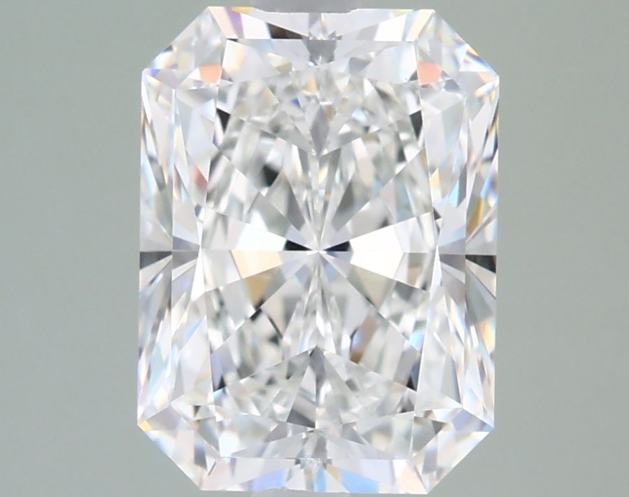 IGI Radiant 2.54ct G VVS1 - Loose Lab Diamond: IGI Radiant 2.54ct G VVS1 - Loose Lab Diamond Item Specifics: Source: This Is A Real Diamond Grown In A Lab Not Mined. Carat: 2.54 Cut: - Color: G Clarity: VVS1 Polish: EX Symmetry: EX Measurements: 9