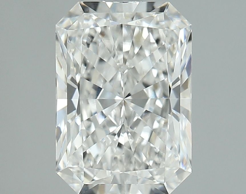 GIA Radiant 2.04ct E VVS2 - Loose Lab Diamond: GIA Radiant 2.04ct E VVS2 - Loose Lab Diamond Item Specifics: Source: This Is A Real Diamond Grown In A Lab Not Mined. Carat: 2.04 Cut: - Color: E Clarity: VVS2 Polish: EX Symmetry: EX Measurements: 9