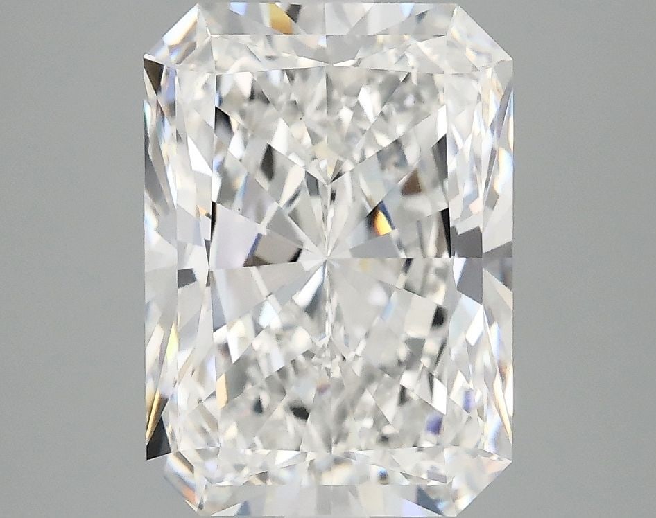 IGI Radiant 4.01ct E VVS2 - Loose Lab Diamond: IGI Radiant 4.01ct E VVS2 - Loose Lab Diamond Item Specifics: Source: This Is A Real Diamond Grown In A Lab Not Mined. Carat: 4.01 Cut: - Color: E Clarity: VVS2 Polish: EX Symmetry: EX Measurements: 1