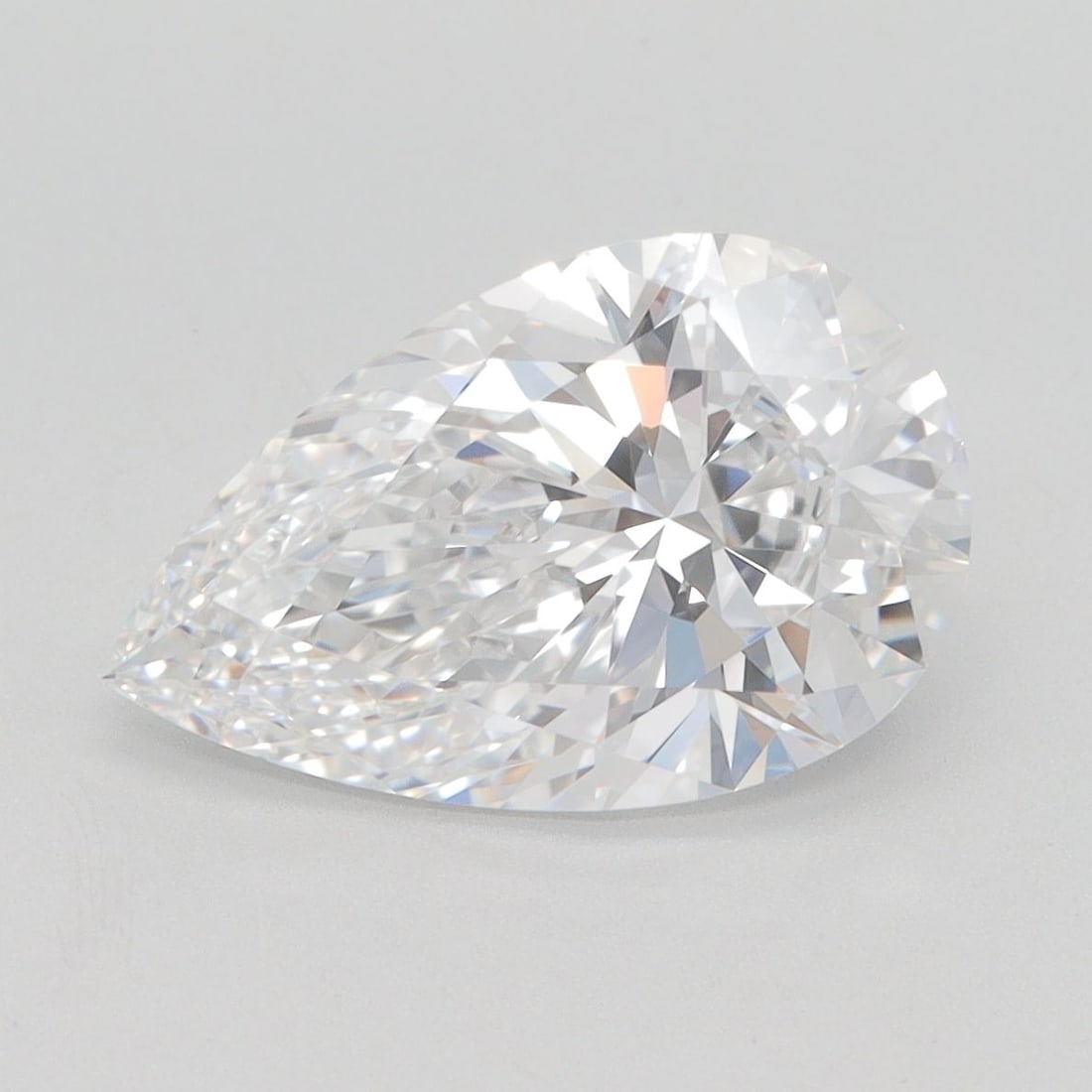 GIA Pear 3.05ct D VVS1 - Loose Lab Diamond: GIA Pear 3.05ct D VVS1 - Loose Lab Diamond Item Specifics: Source: This Is A Real Diamond Grown In A Lab Not Mined. Carat: 3.05 Cut: - Color: D Clarity: VVS1 Polish: EX Symmetry: EX Measurements: 12.8