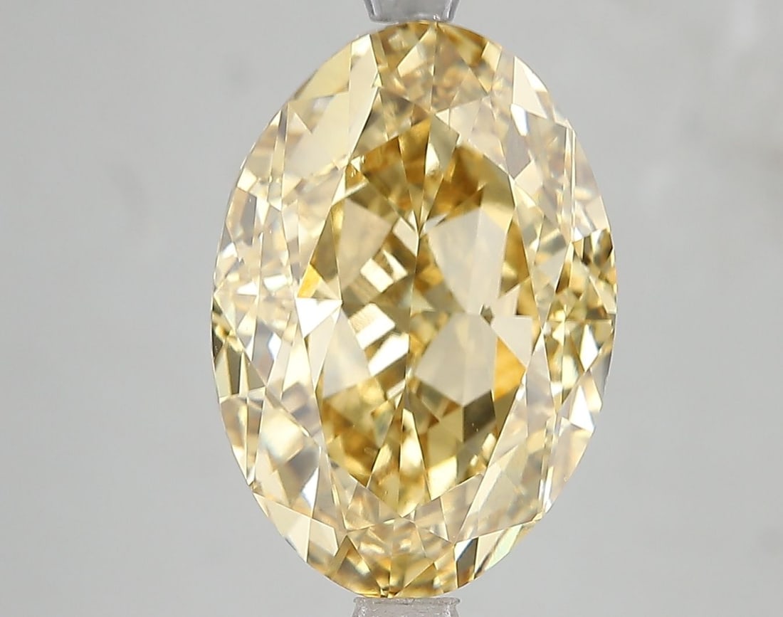 IGI Oval 7.1ct Fancy Vivid Yellow VVS2 - Loose Lab Diamond: IGI Oval 7.1ct Fancy Vivid Yellow VVS2 - Loose Lab Diamond Item Specifics: Source: This Is A Real Diamond Grown In A Lab Not Mined. Carat: 7.1 Cut: - Color: Fancy Vivid Yellow Clarity: VVS2 Polish: EX